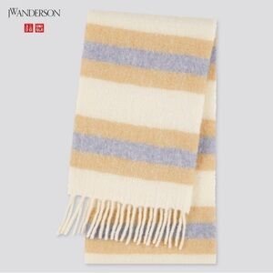 JW Anderson X Uniqlo Scarf